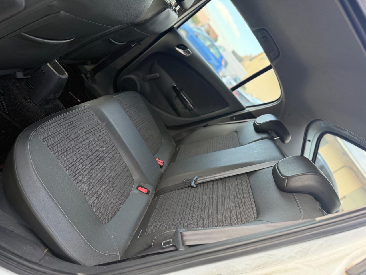 Opel Corsa 1.2 85CV 5 porte GPL-TECH Edition