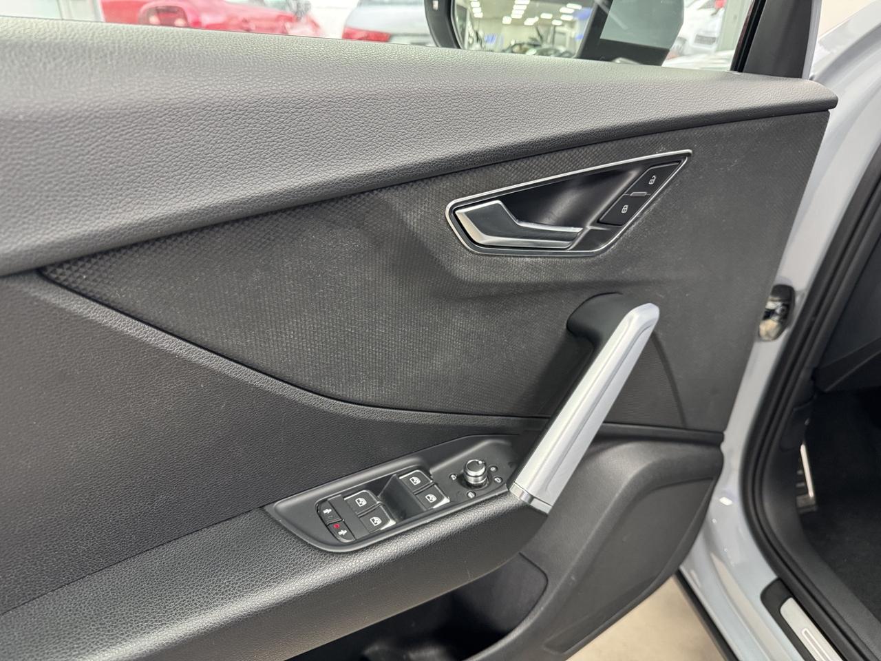 Audi Q2 35 TDI quattro S tronic line Edition