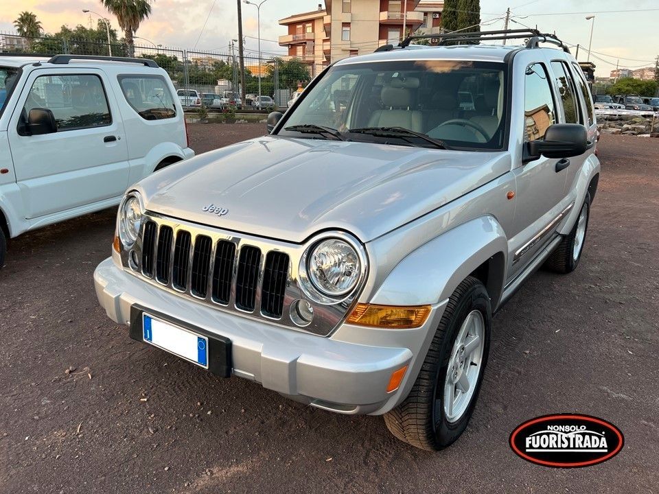 Jeep Cherokee 2.8 CRD Limited Autom.