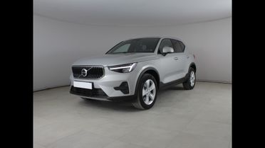 VOLVO XC40 Core B3 AUT