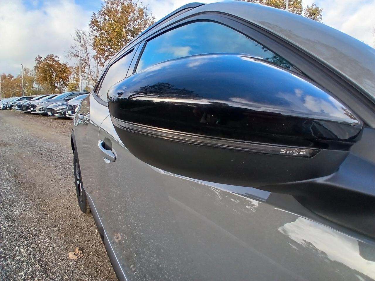 Peugeot 2008 Hybrid 145 e-DCS6 Allure