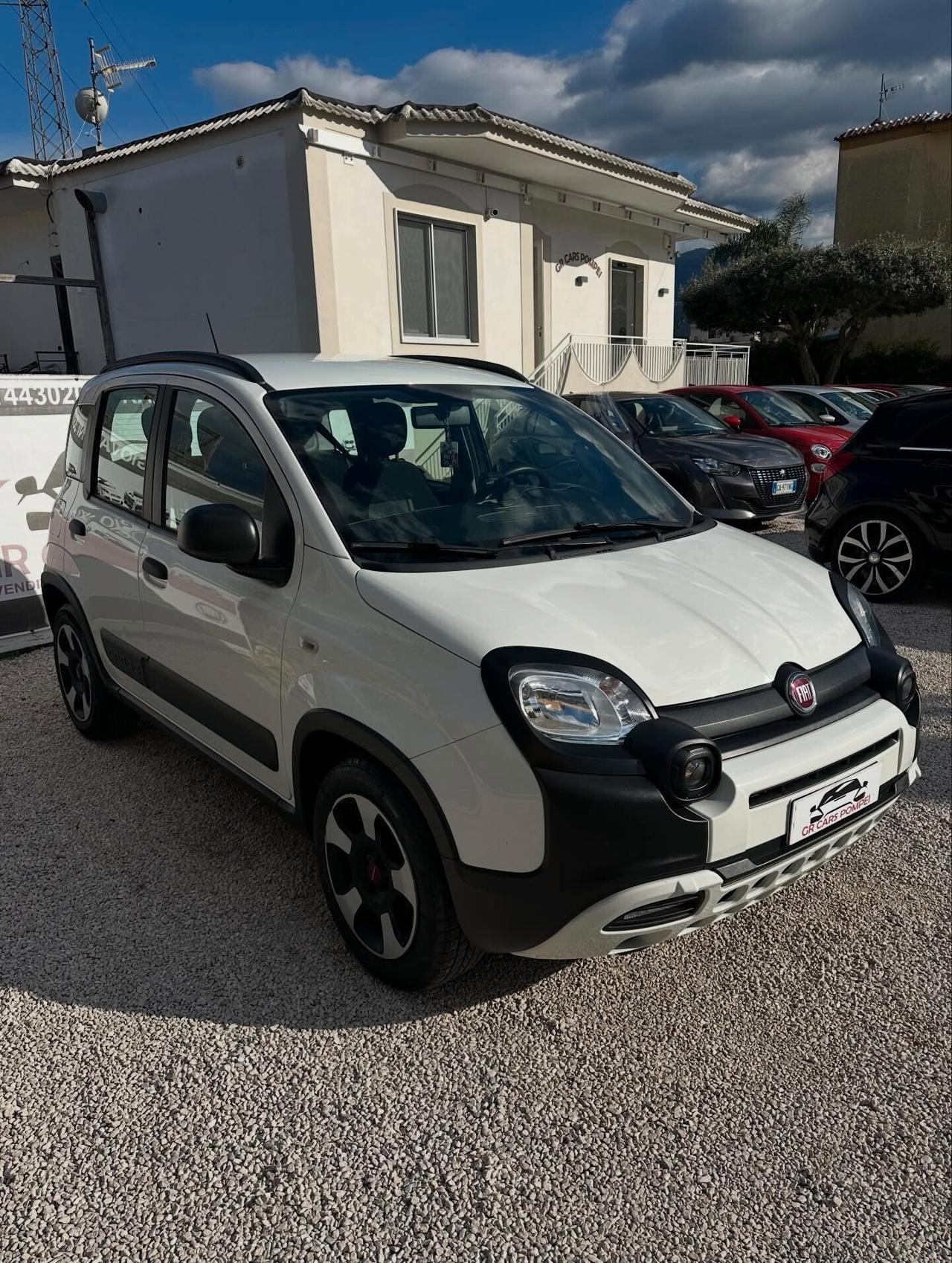 Fiat Panda 1.0 FireFly S&S Hybrid City Cross