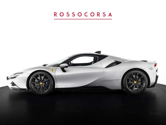Ferrari SF90 Stradale