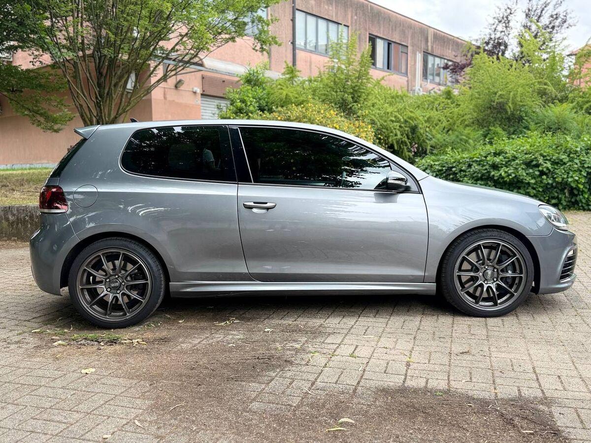 Volkswagen Golf 2.0 tsi R 4motion 270cv 3p dsg