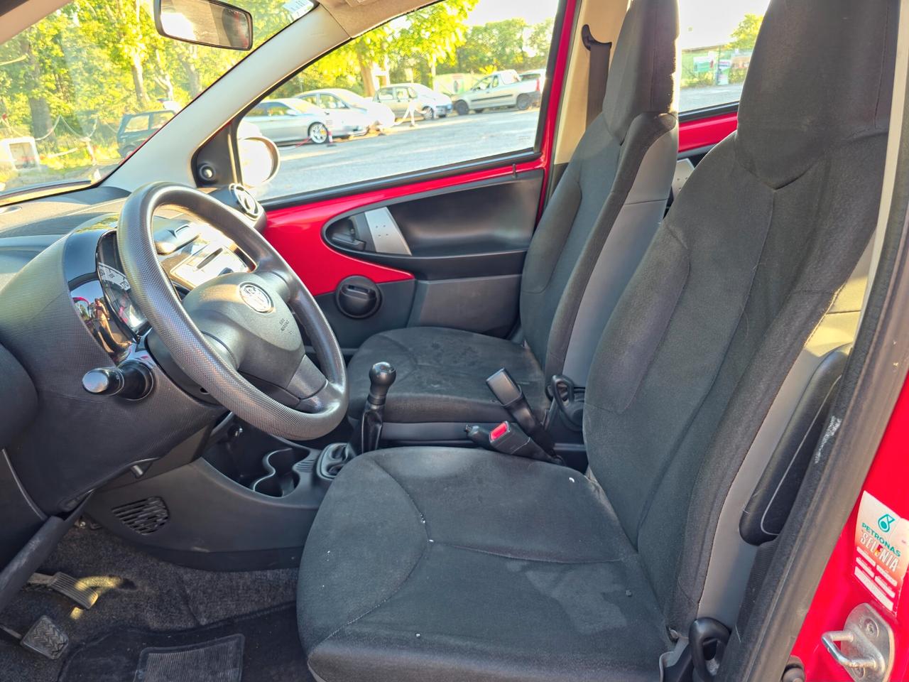 Toyota Aygo 1.0 12V VVT-i 5 porte Cool Soda Connect CV-68 E5B Manuale NEO 2014