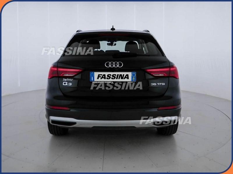 Audi Q3 35 TFSI Mhev S tronic Business Advanced