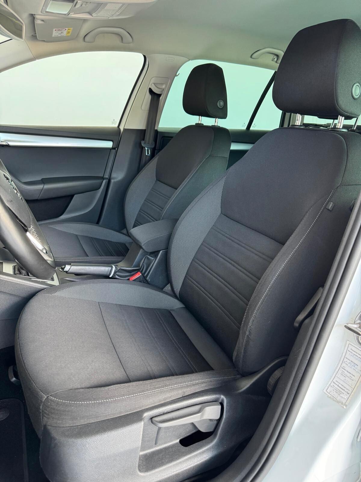 Skoda Octavia 1.5 DSG Wagon Ambition G-Tec