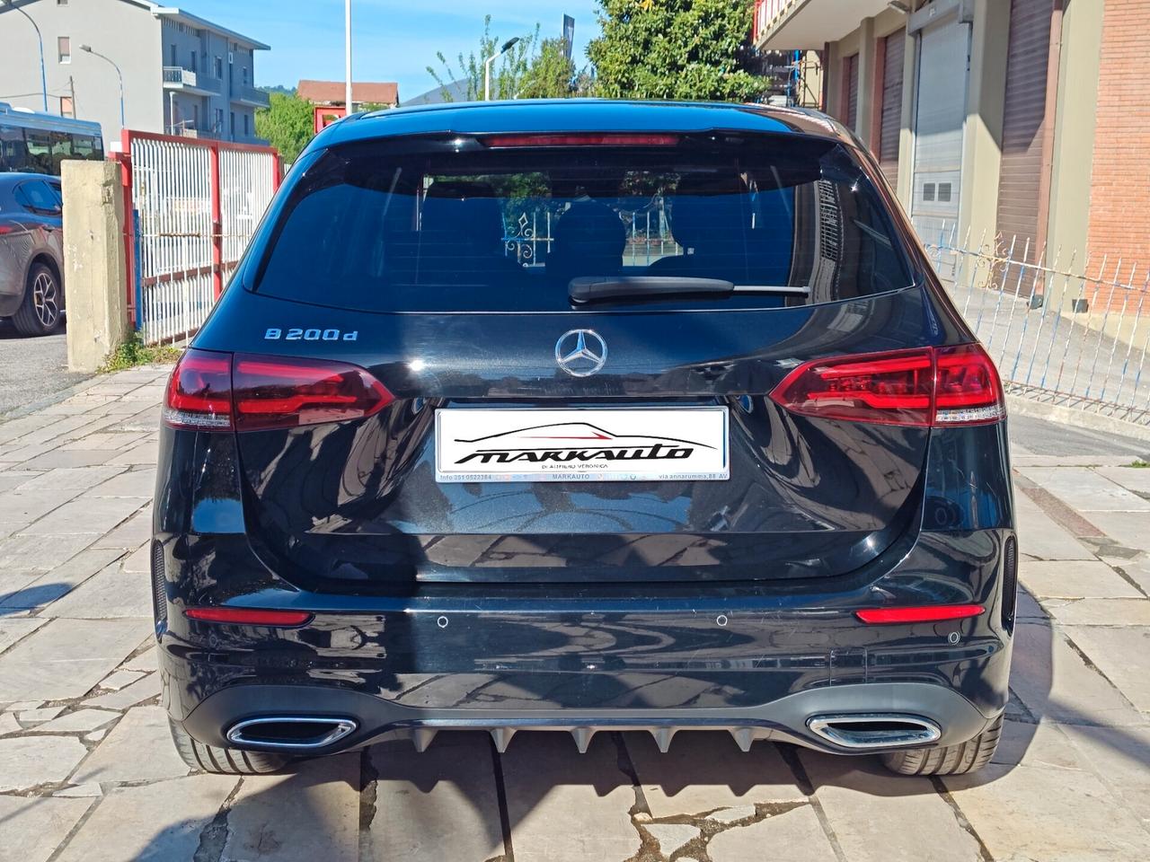 MERCEDES CLASSE B 200D 2.0 150 CV AMG LINE NIGHT EDIT.