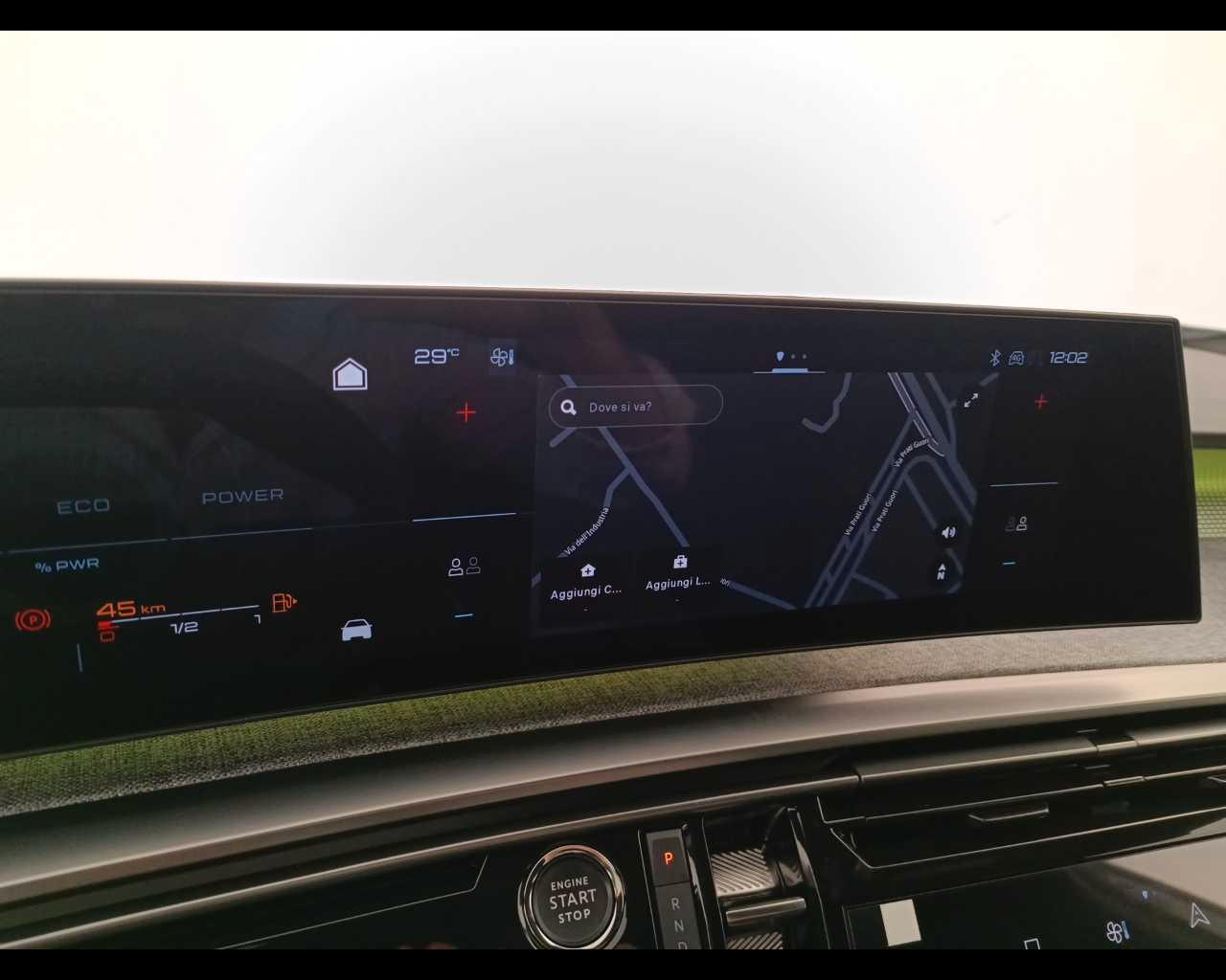 PEUGEOT Nuovo 5008 Hybrid 136 e-DCS6 GT