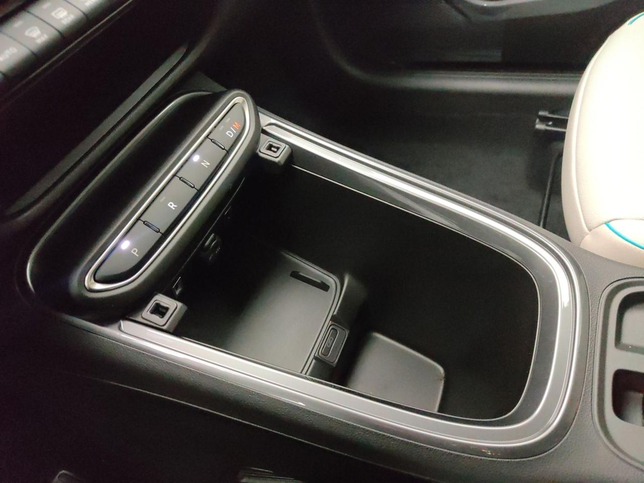 FIAT 600 IV 2023 1.2 MHEV 110CV DCT LA PRIMA