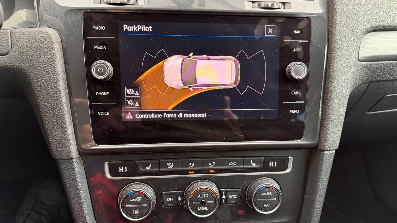 VW GOLF 1.6 TDI 110 CV EURO6B. BlueMotion Tech