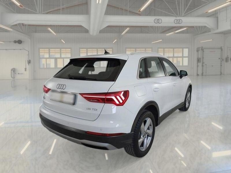 Audi Q3 Q3 35 TDI S tronic Business Advanced