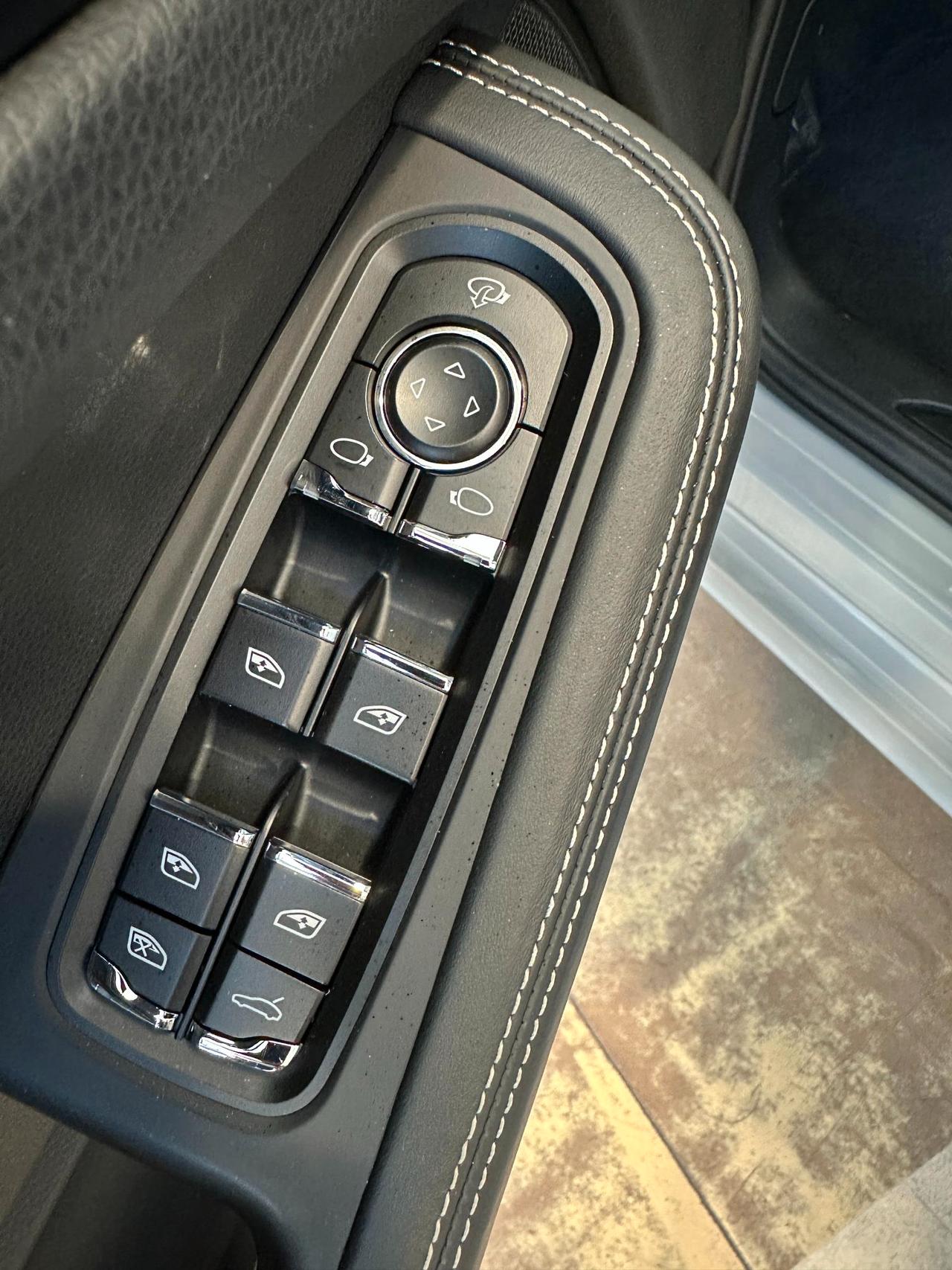 Porsche Macan 2.0 PDK-PDLS-21"-Tetto-PASM-Sport Chrono-Camera