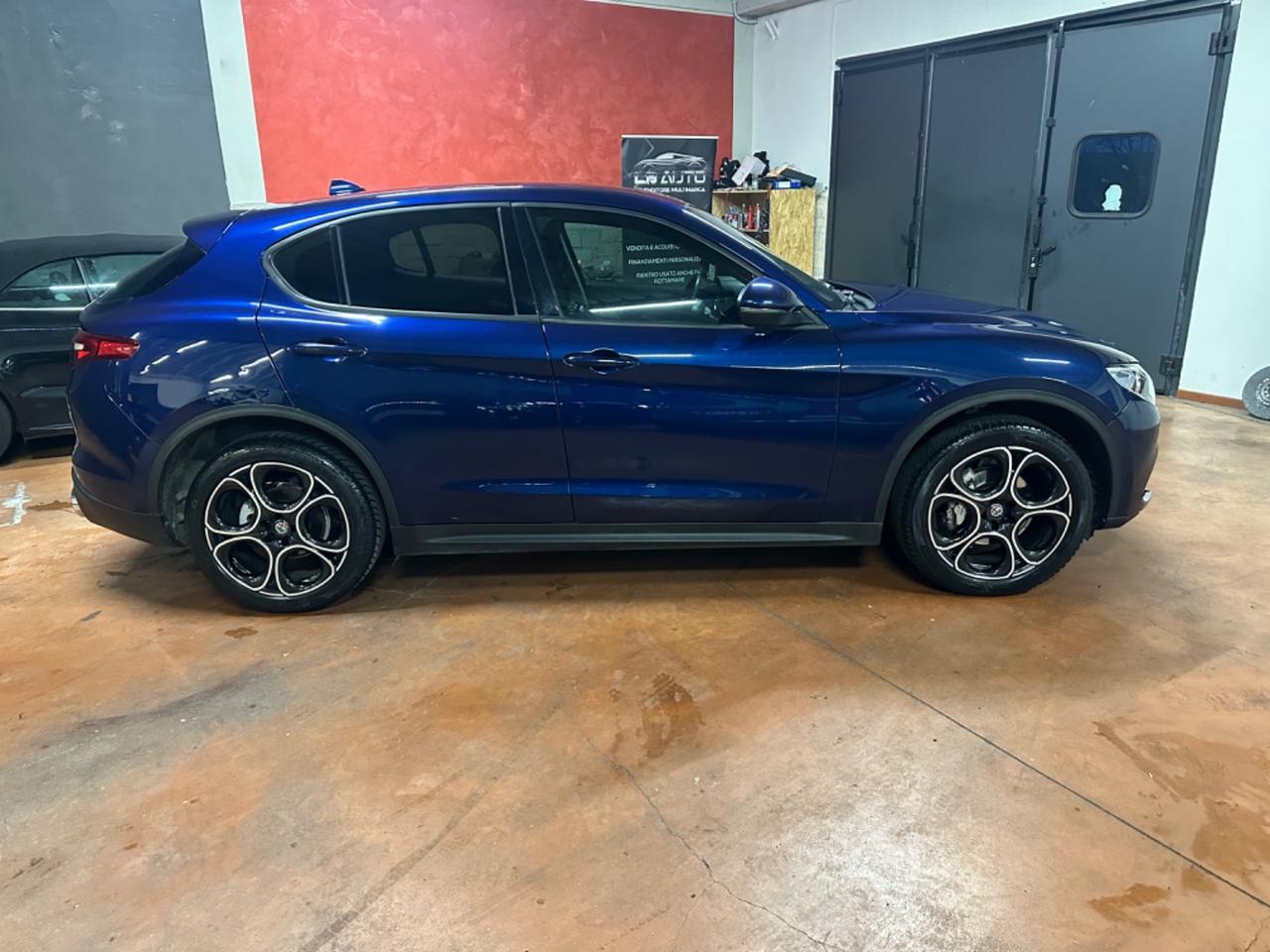 Alfa Romeo Stelvio 2.2 Turbodiesel 190 CV AT8 Q4 Business