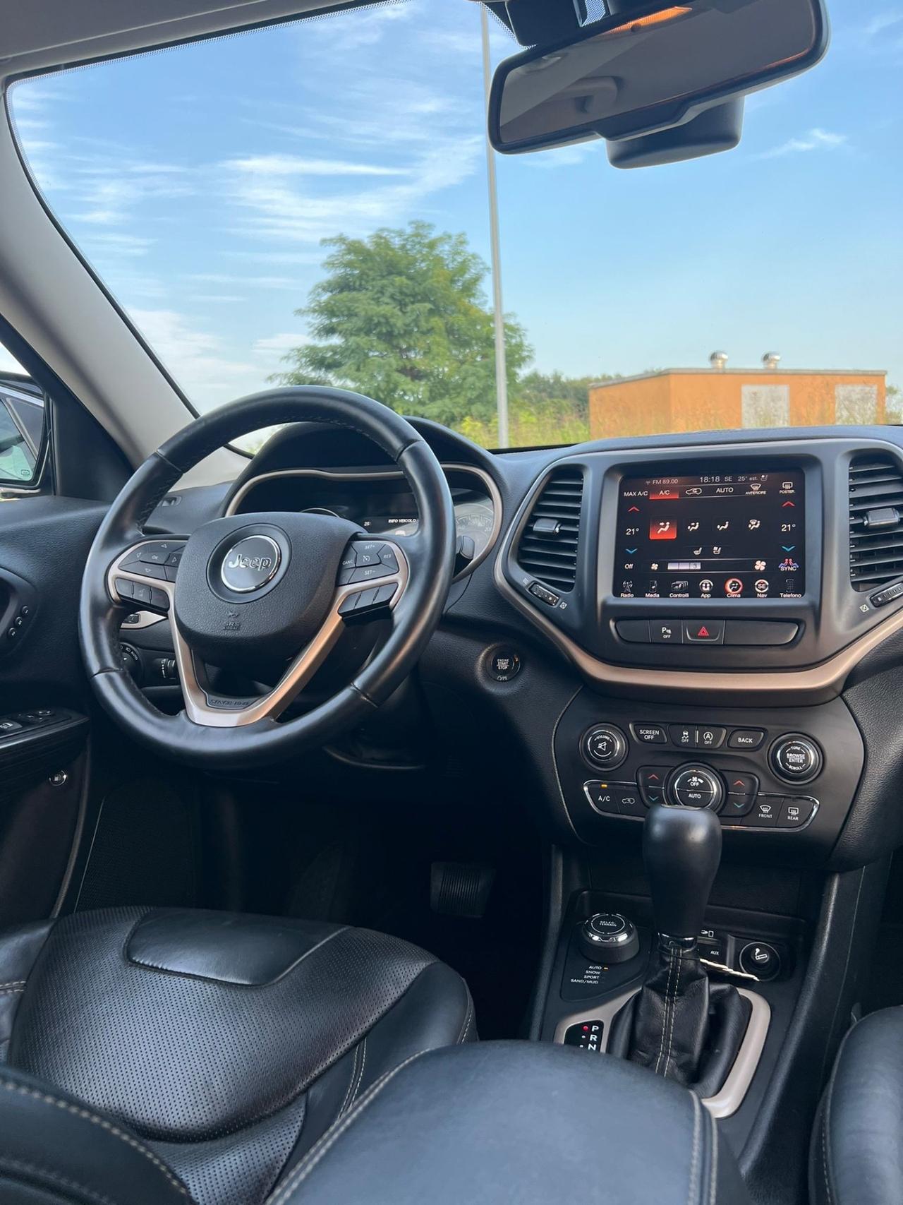 Jeep Cherokee 2.2 Mjt II 4WD Active Drive I Overland