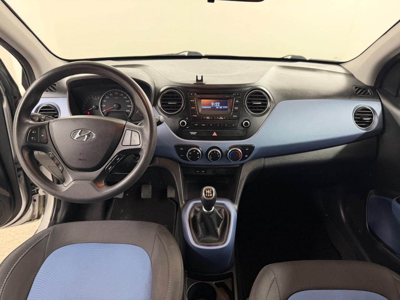 HYUNDAI i10 (anno 2016)