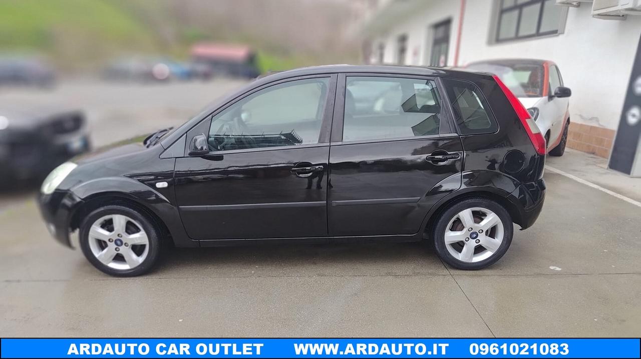 Ford Fiesta 1.4 Tdci Ghia