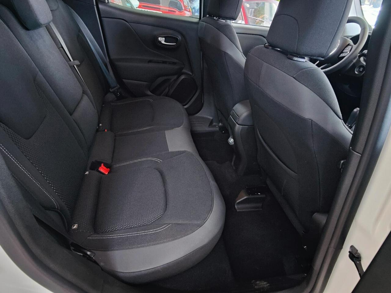 Jeep Renegade 1.3 T4 DDCT GPL Limited
