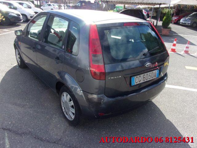 FORD Fiesta 1.2 16V 5p. Ambiente