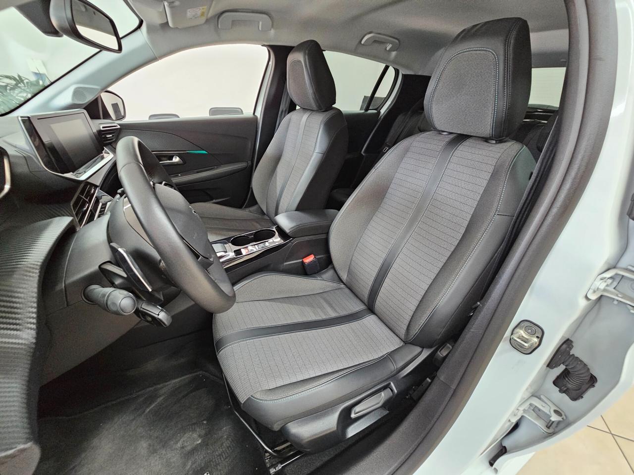 PEUGEOT 208 PURETECH 100cv EAT8 S&S ALLURE