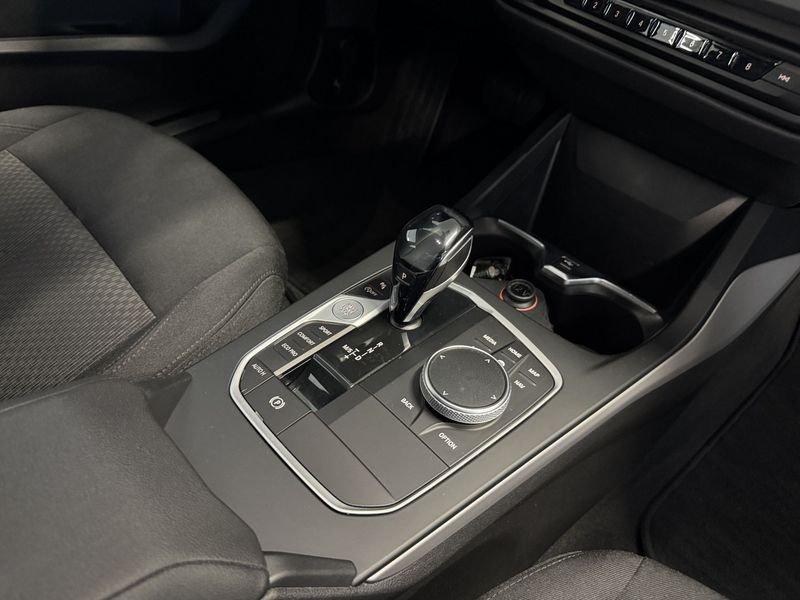 BMW Serie 1 116d 5p. Business Advantage