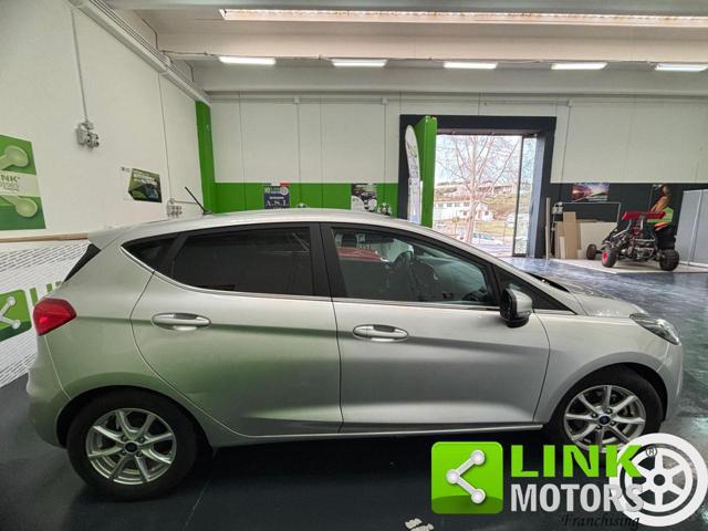 FORD Fiesta 1.0 Ecoboost Hybrid 125CV KM CERT, FUL-LED.