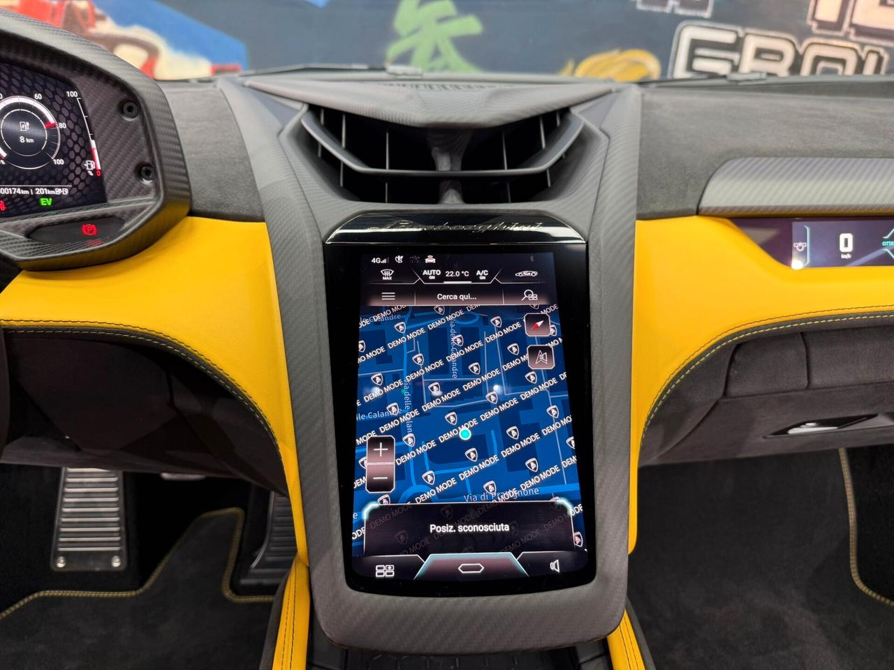 Lamborghini Revuelto 6.5 V12 (333)