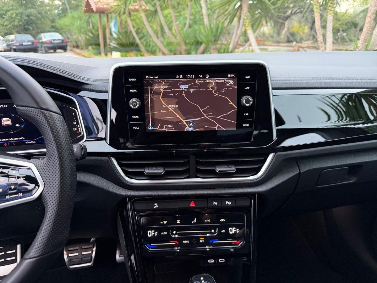 VOLKSWAGEN - T-Roc - 2.0 TDI SCR 150CV DSG 4MOT. R-Line