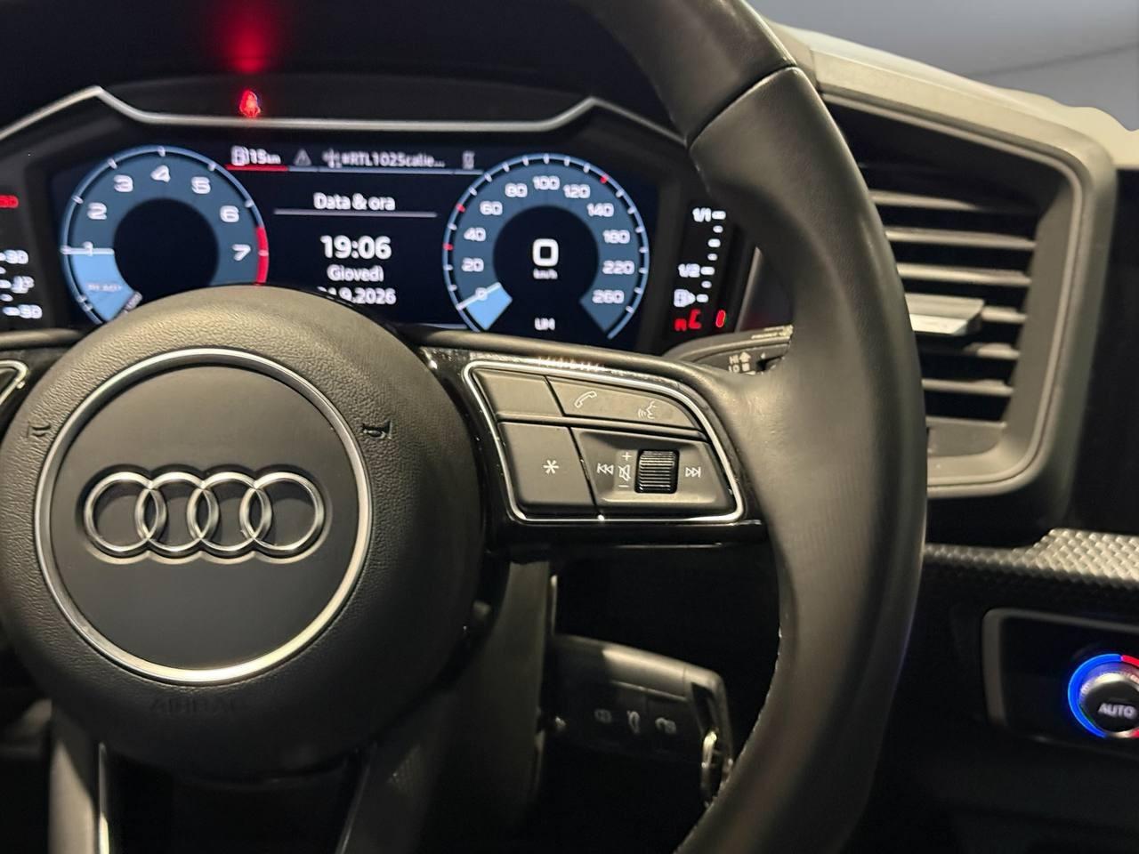 AUDI A1 II 2019 Citycarver - A1 Citycarver 30 1.0 tfsi Admired 11