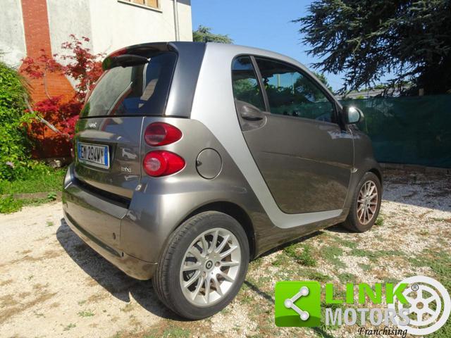 SMART ForTwo 1000 52 kW MHD coupé passion
