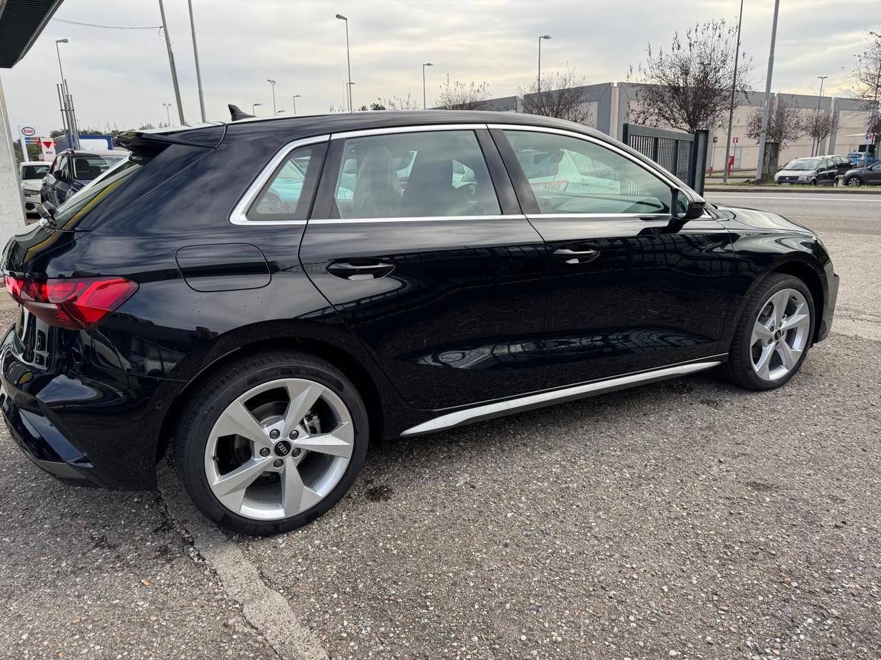 Audi A3 Sportback 2.0 tdi S line edition 150cv s-tronic