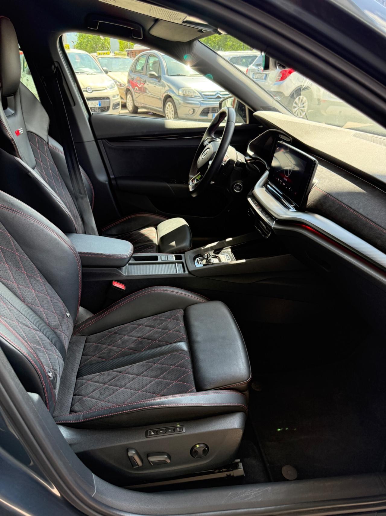 SKODA OCTAVIA 2.0 TDI EVO SCR 200 CV DSG 4x4 Wagon RS