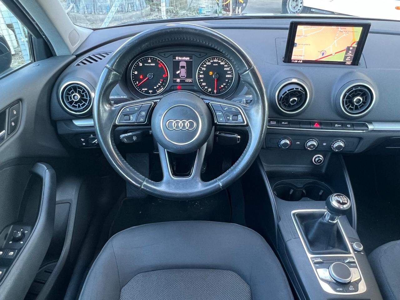 Audi A3 SPB 1.6 TDI 116 CV Business