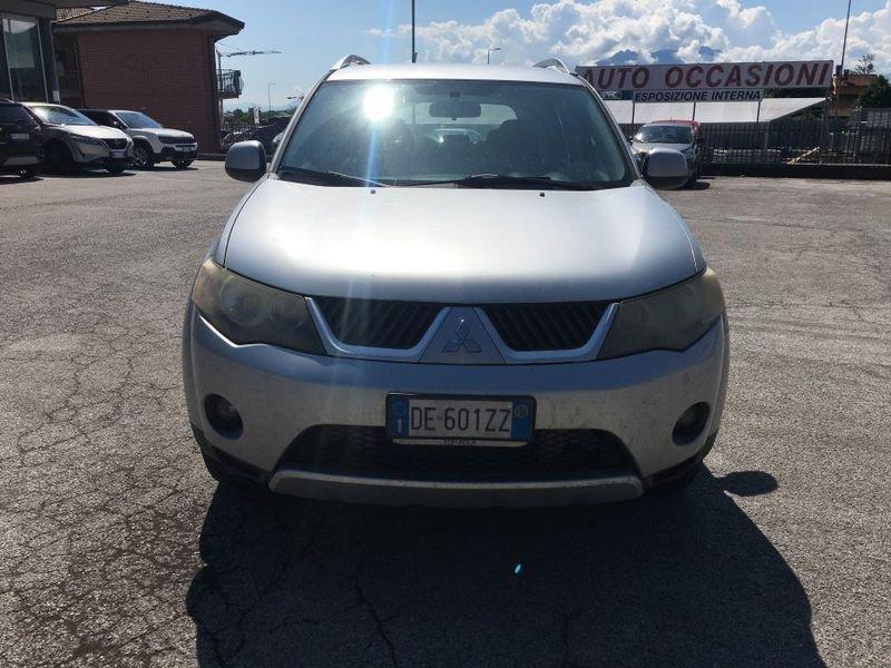 Mitsubishi Outlander 2.0 DI-D 4WD Intense DPF