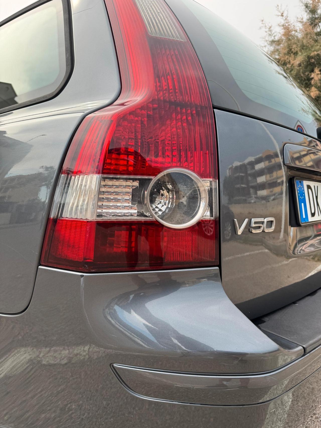 Volvo V50 2.0 D cat Momentum