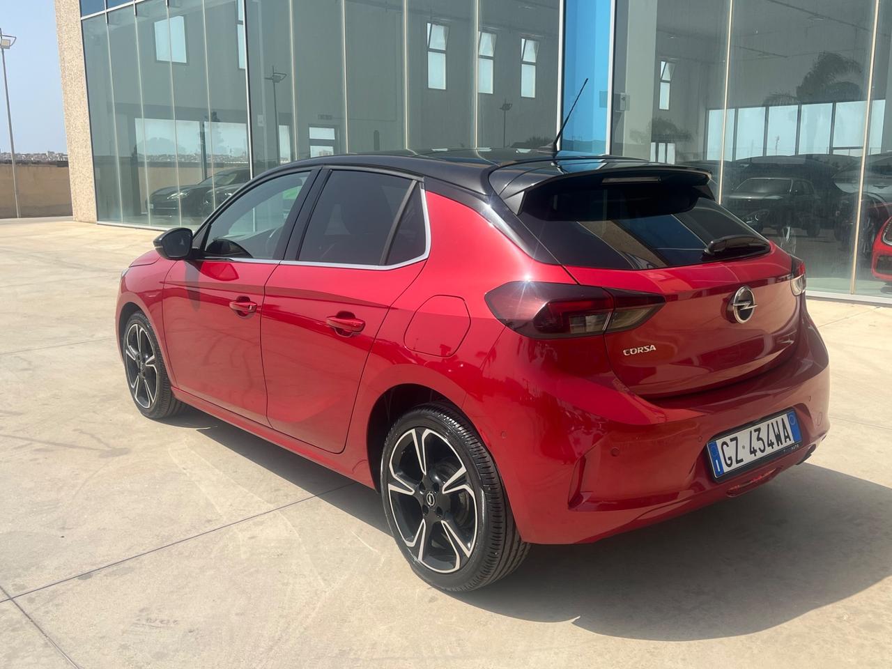 Opel Corsa 1.2 100 CV GS - possibilità noleggio no scoring