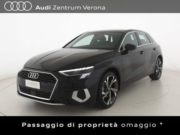 Sportback 40TFSIe 204CV S tronic Business Advanced