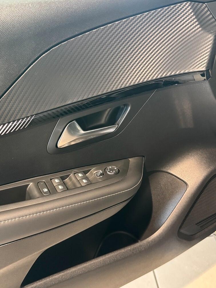 Peugeot 208 1.2 puretech Allure 100cv Led App conn 16" Neopat