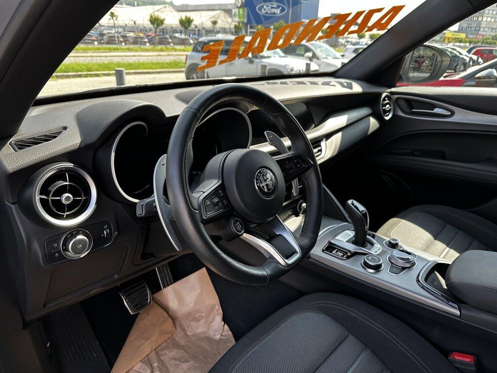 Alfa Romeo Stelvio 2.2 Turbo Sprint RWD AT8