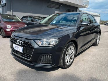 Audi A1 25 1.0 tfsi Admired