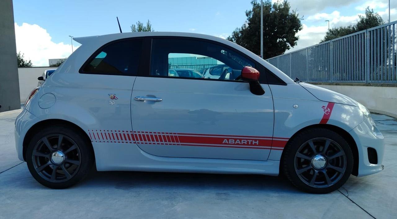 Abarth 595 1.4 Turbo T-Jet 140 CV