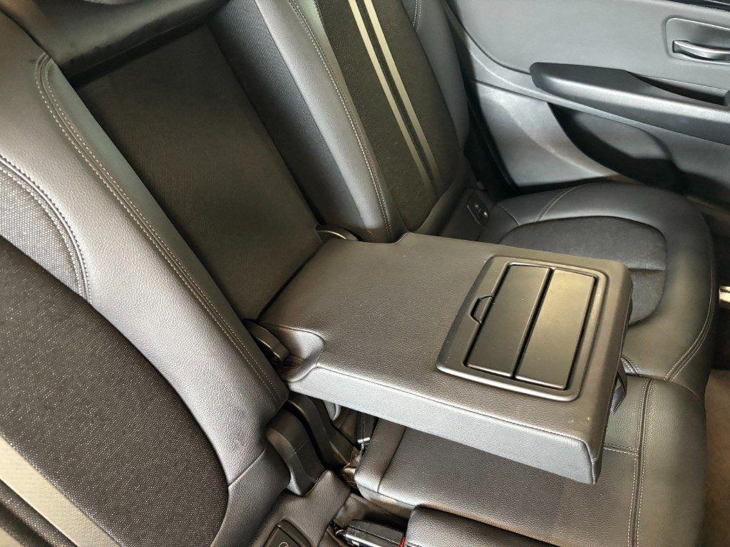 BMW 216 i Gran Tourer Advantage Full Optional