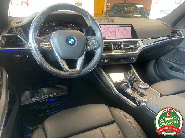 BMW 318 d 48V Touring Sport *LED*NAVI*PELLE