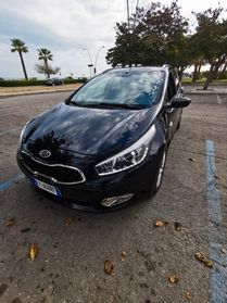 Kia Ceed Sportswagon cee'd 1.6 CRDi 128 CV SW Stop&Go high tech