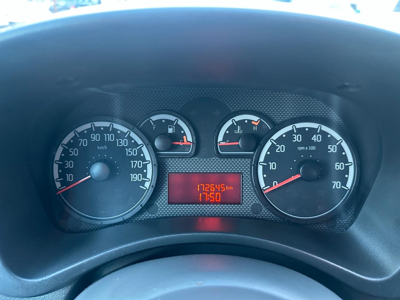 Fiat Panda 1.3 MJT 16V DPF 4x4 Climbing