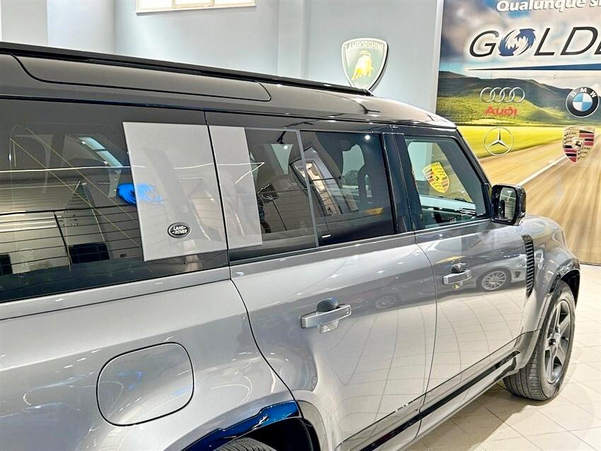 Land Rover Defender 110 3.0D I6 200 CV AWD Auto X-Dynamic SE