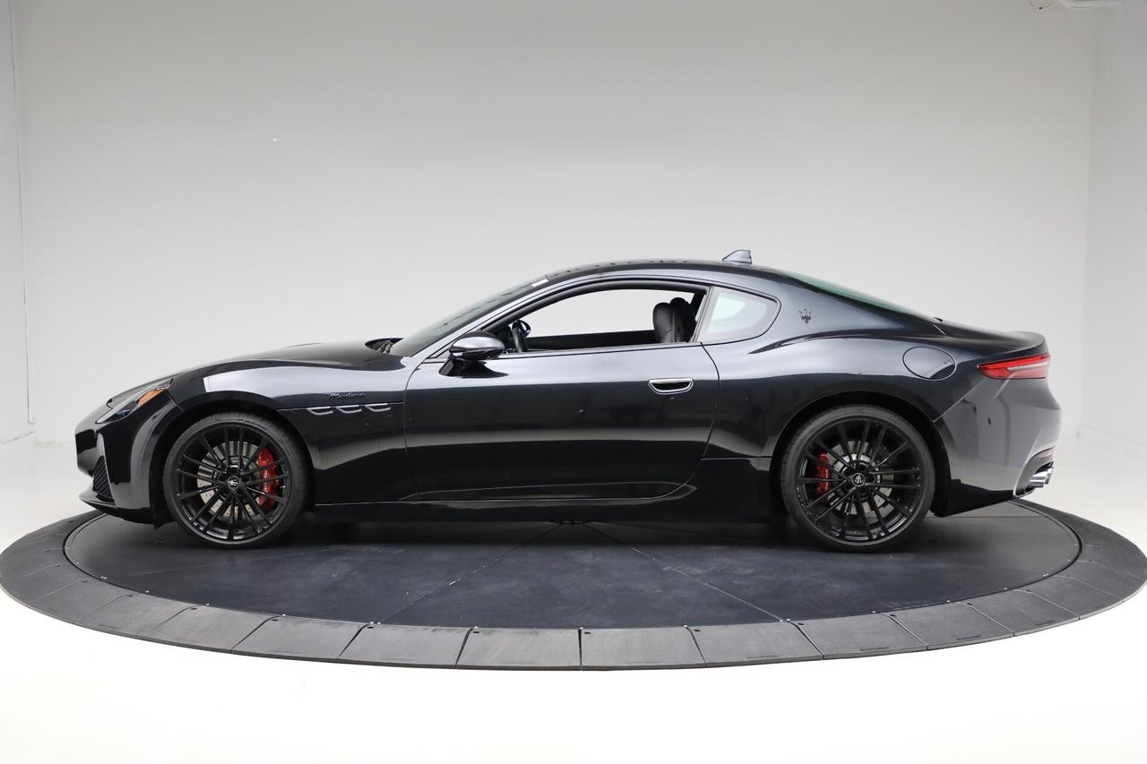 Maserati GranTurismo V6 550 CV AWD Trofeo NOLEGGIO LUNGO TERMINE - LEASING FULL INCLUSIVE