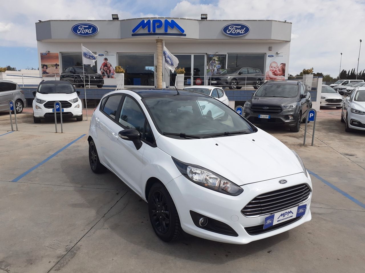 FORD FIESTA BLACK &amp; WHITE 5P 1.5 TDCI 75CV PERFETTA PER NEOPATENTATI