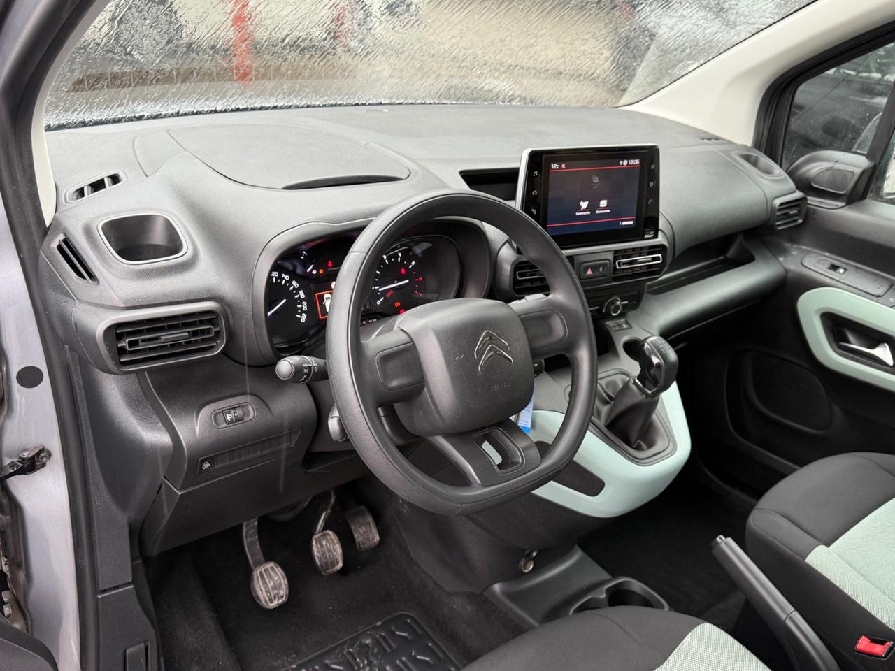 Berlingo BlueHDi 100-Shine-vettura 5 posti -E6