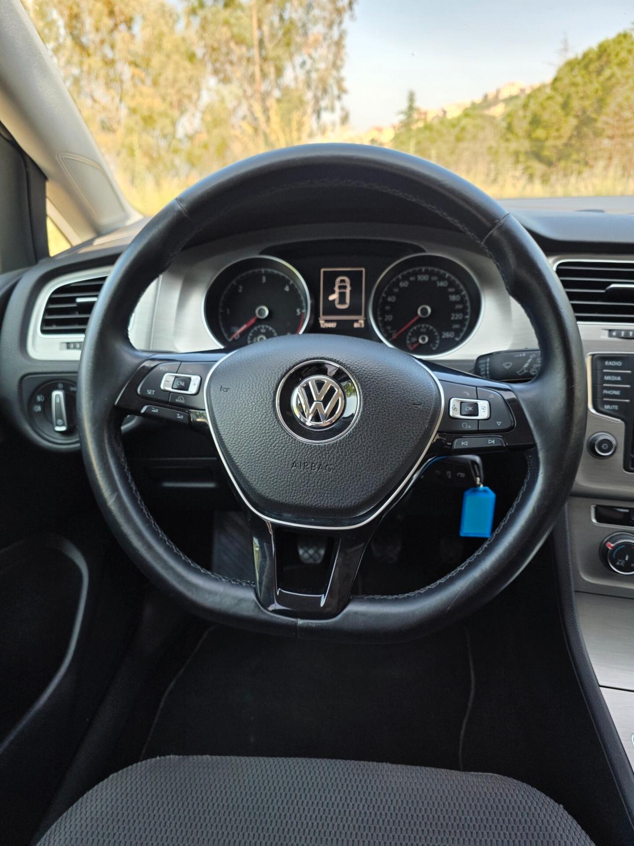 Volkswagen Golf 1.6 TDI 5p. Highline BlueMotion Technology